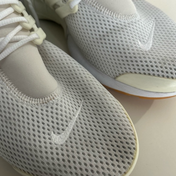 NIKE BUNDLE - Picture 7 of 15